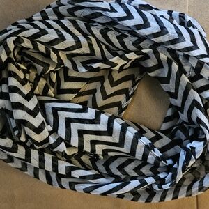 Chevron Patterned Scarf